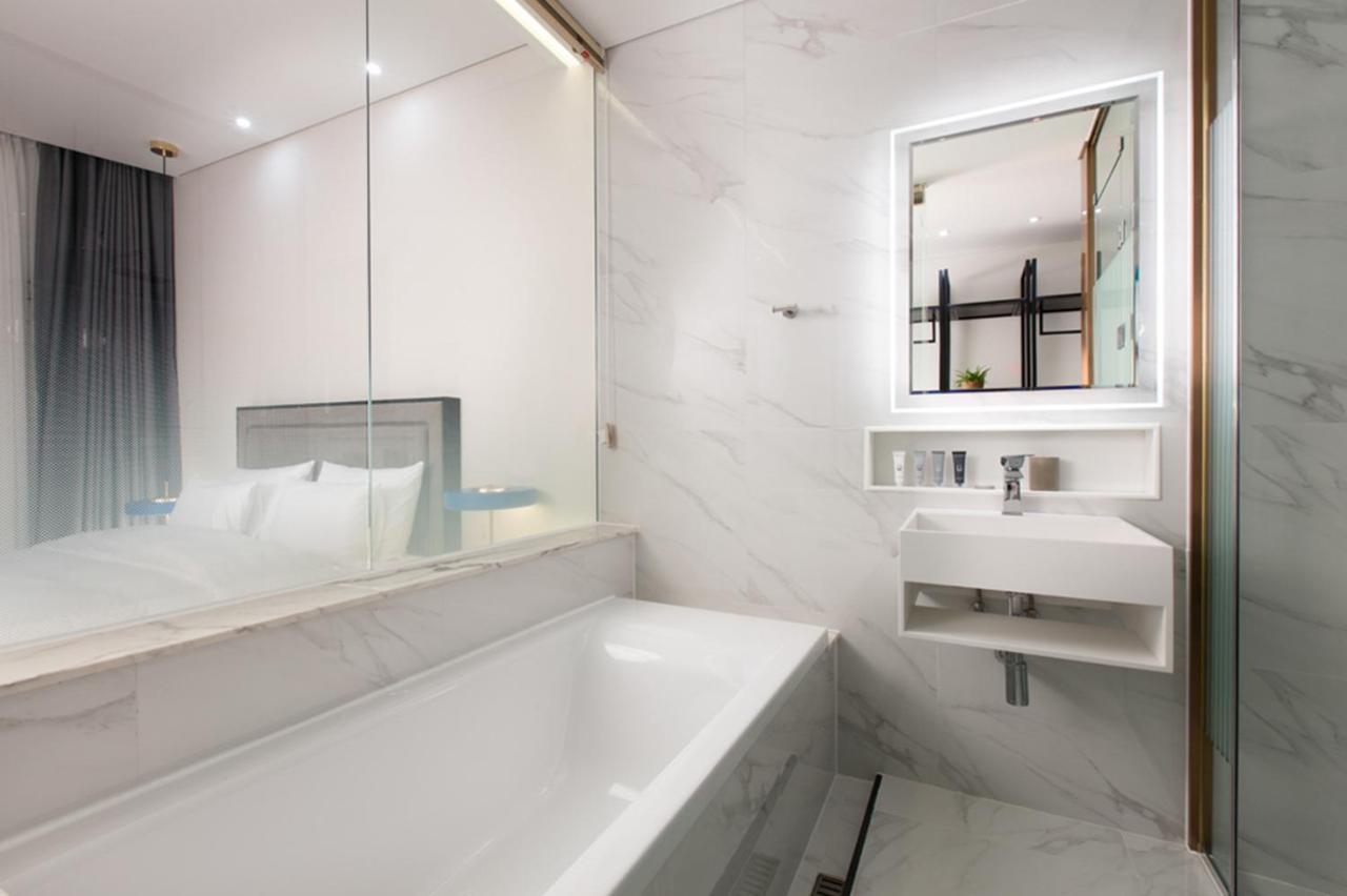 N Bridge Hotel Jeon Ju Чонджу Екстер'єр фото