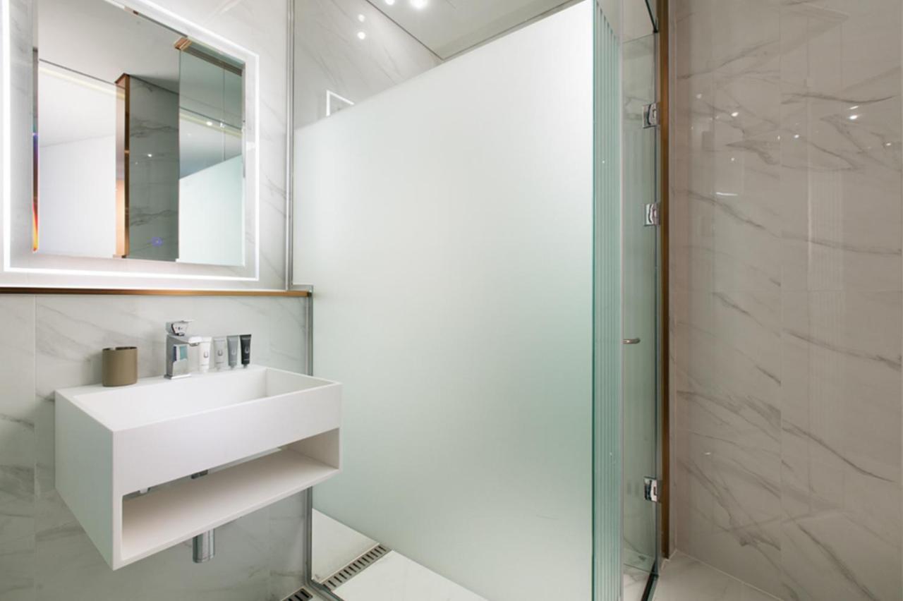 N Bridge Hotel Jeon Ju Чонджу Екстер'єр фото